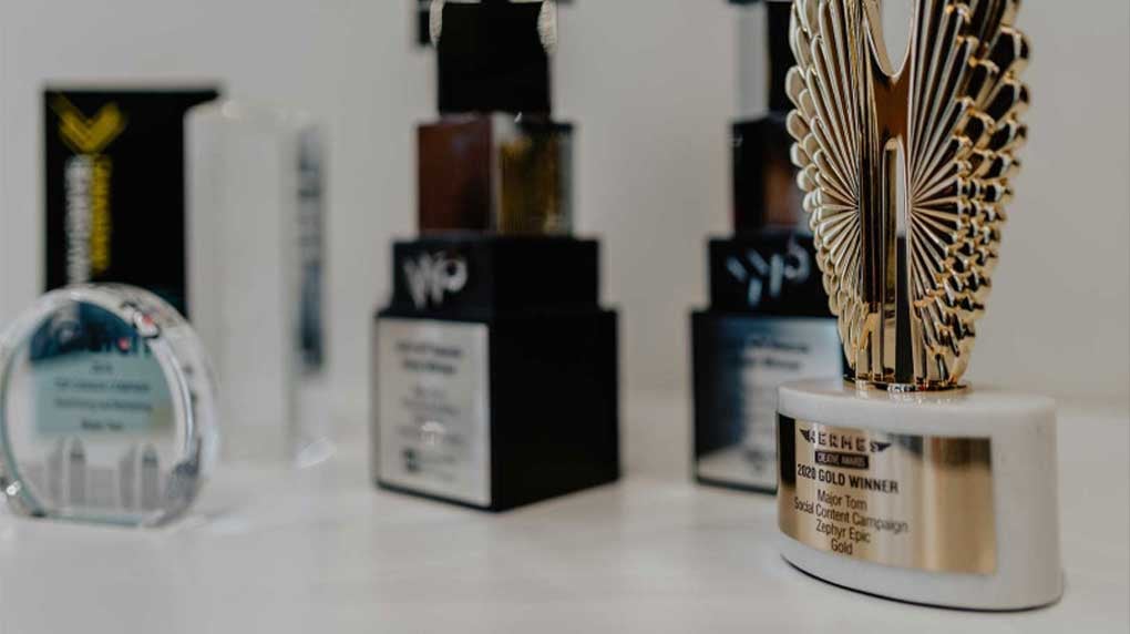Major-Tom-Awards